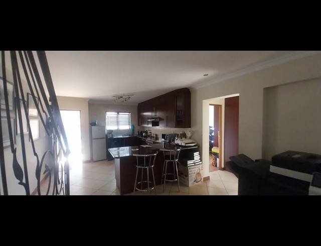 3 BEDROOM HOUSE FOR SALE IN PRIMROSE